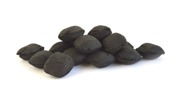 briquettes-charcoal-pile briquettes-charcoal-pile
